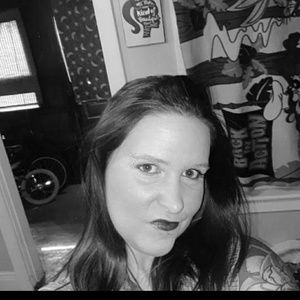 Meet your Posher, Caroleanne